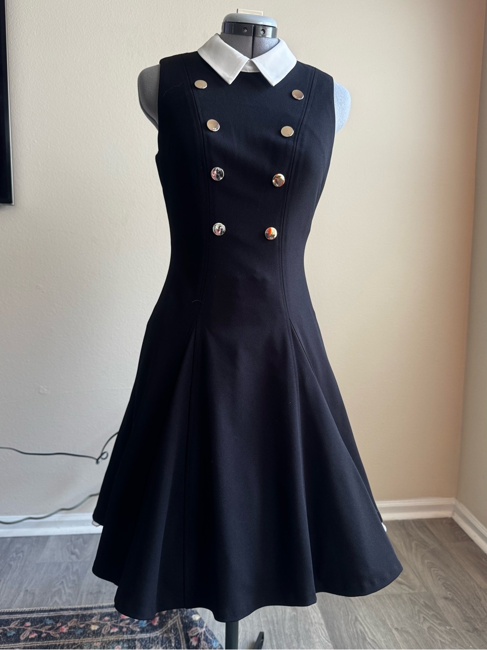 Tommy Hilfiger size 4 sleeveless dress